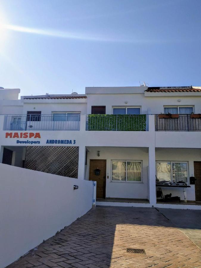 Thalassa Seaside Boutique Beach Apartment Polis Luaran gambar