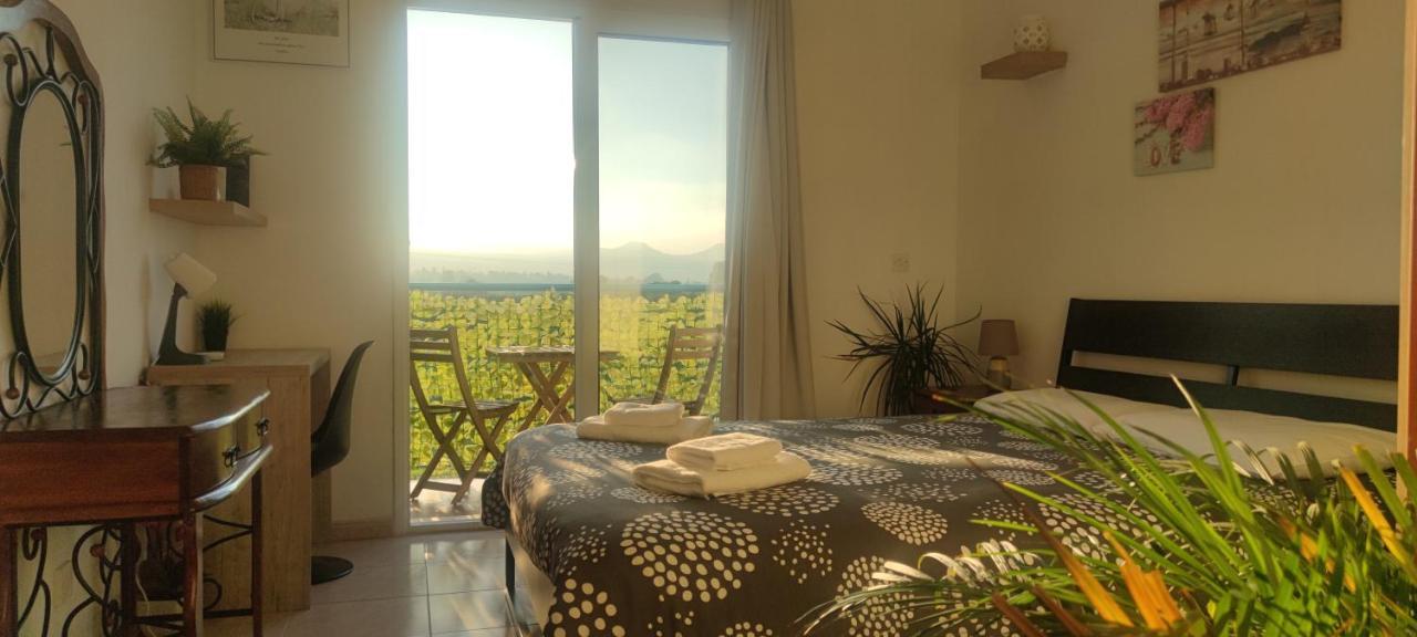 Thalassa Seaside Boutique Beach Apartment Polis Luaran gambar